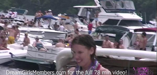  Naked Party Girls Have To Pee At Lake Of The Ozarks